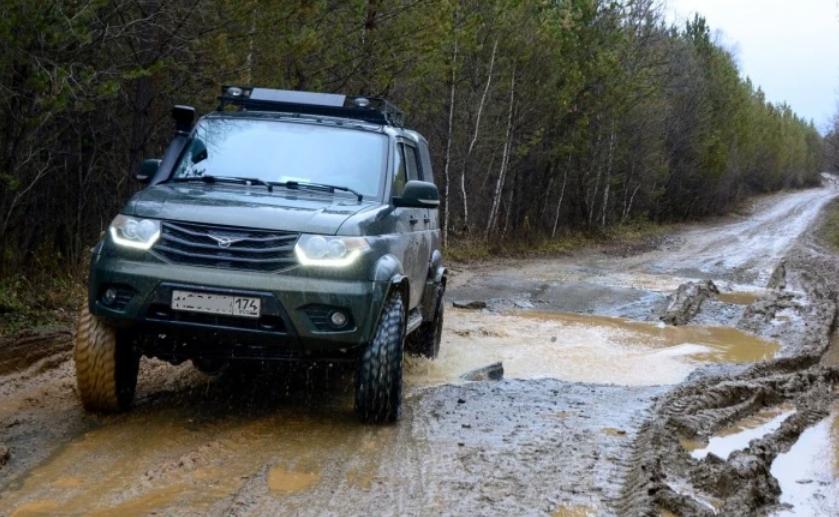 Russians may be deprived of all-wheel drive vehicles for the needs of the army