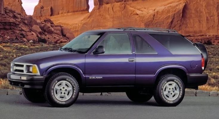 Chevrolet Blazer, 1995-2005. Fourth generation (and second generation S10)