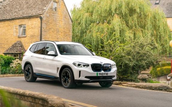 BMW X3 PHEV